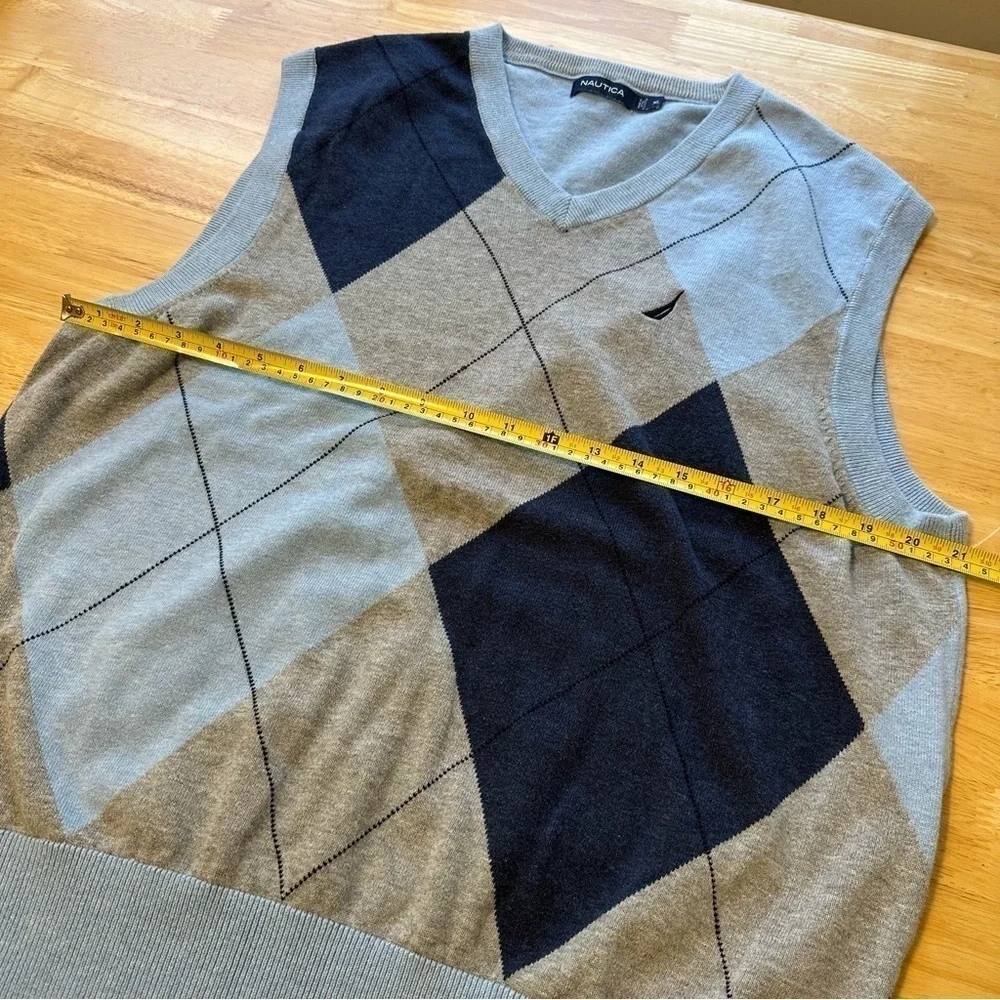 Nautica Diamond Blue And Gray Vest Sweater MEN'S XL